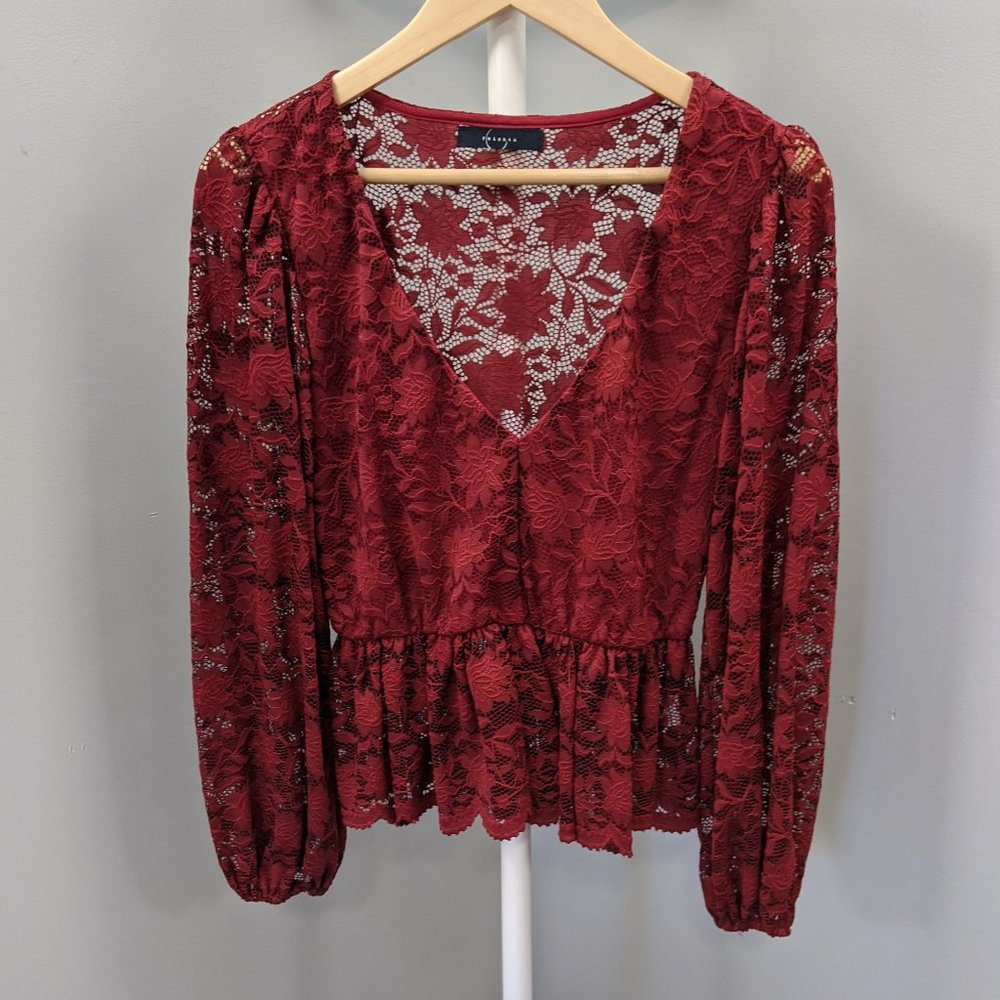 Women's Red Lace Long Sleeve Cinched Waist Top, M